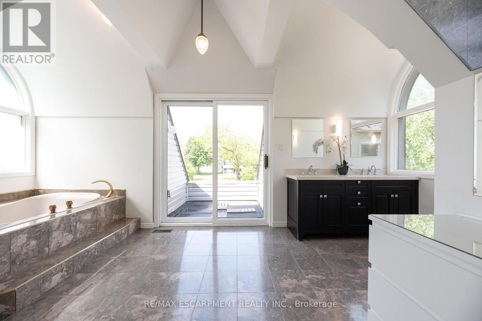 78 West River Street, Oakville, Ontario  L6L 3B5 - Photo 26 - W13177762