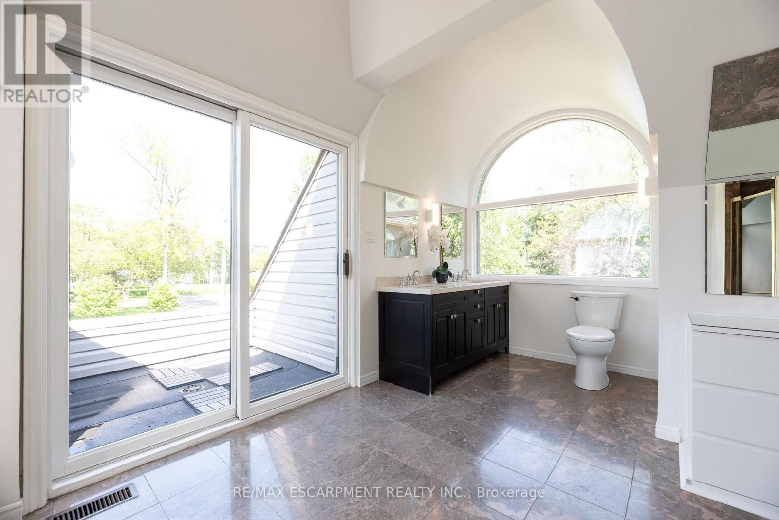 78 West River Street, Oakville, Ontario  L6L 3B5 - Photo 27 - W13177762