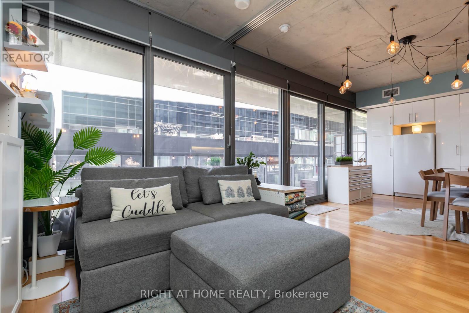 508 - 32 Trolley Crescent, Toronto, Ontario  M5A 0E8 - Photo 17 - C13052092