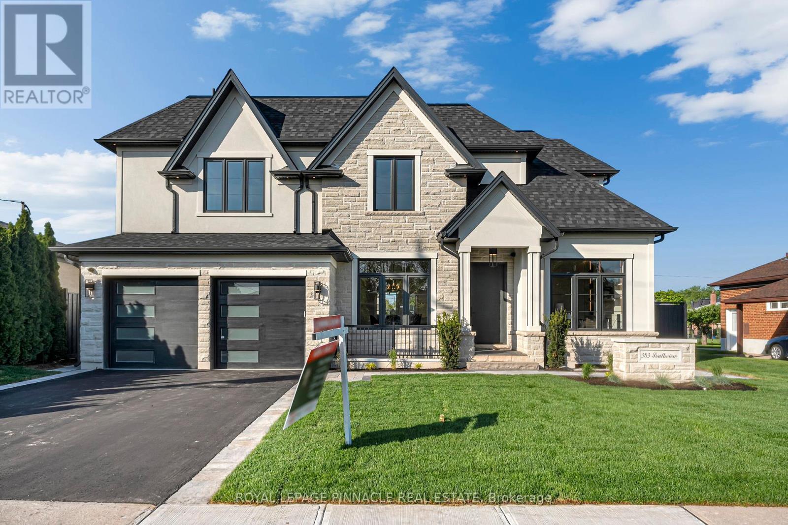 383 SOUTHVIEW ROAD, Oakville, Ontario