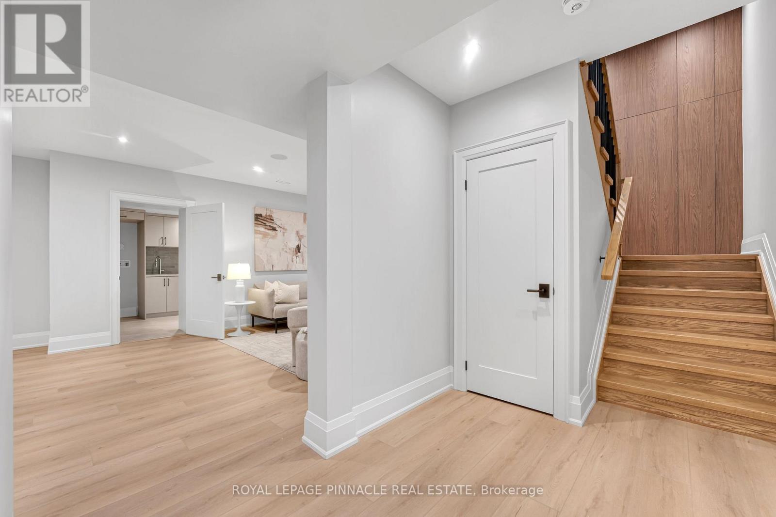 383 Southview Road, Oakville, Ontario  L6K 2P7 - Photo 35 - W13177236