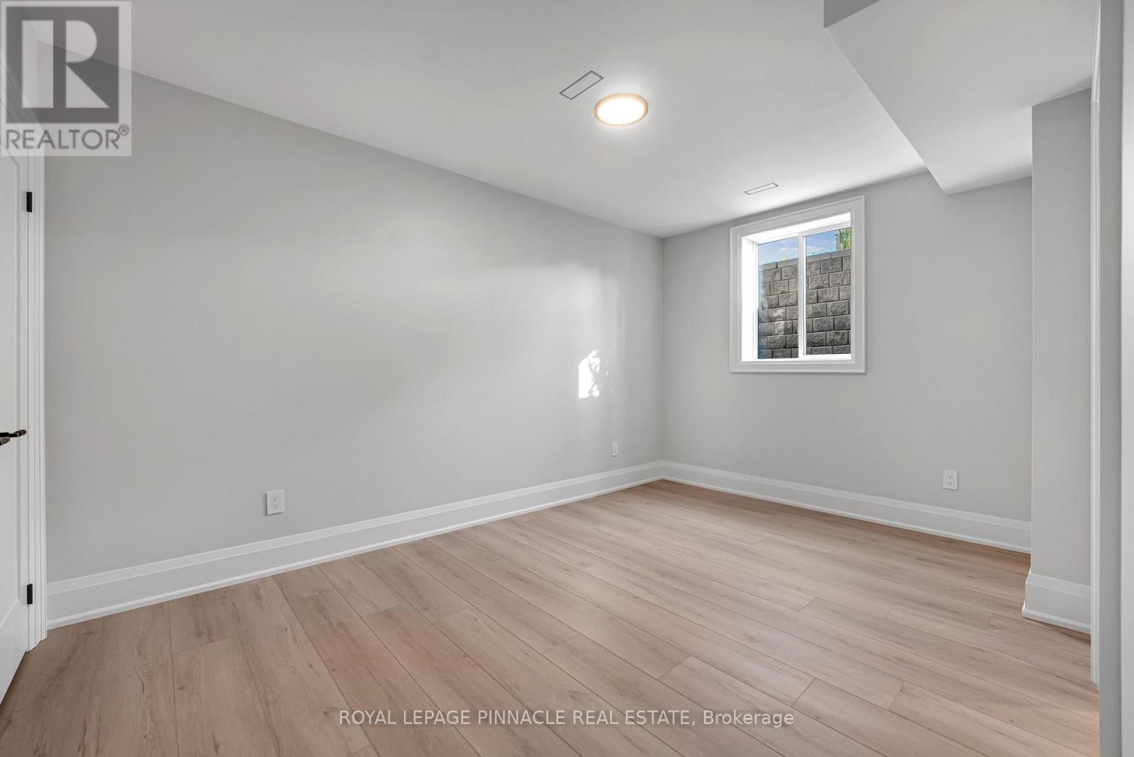 383 Southview Road, Oakville, Ontario  L6K 2P7 - Photo 42 - W13177236