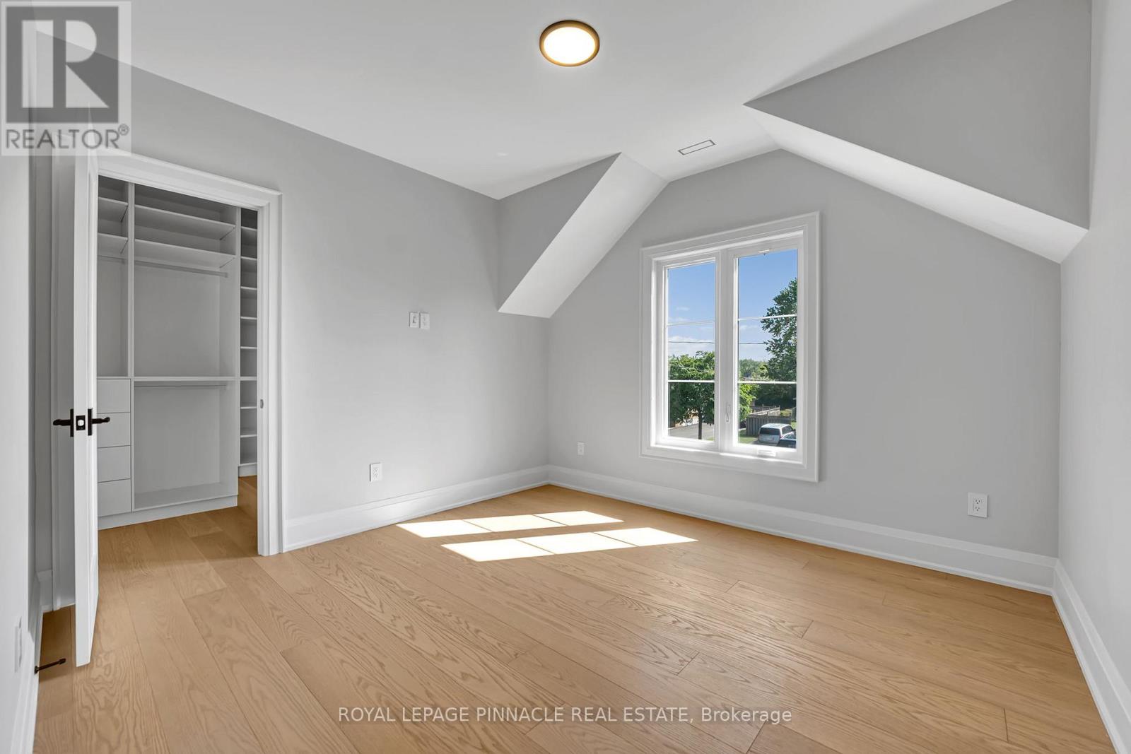383 Southview Road, Oakville, Ontario  L6K 2P7 - Photo 25 - W13177236