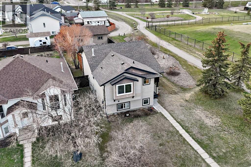 102 Robinson Avenue, Penhold, Alberta  T0M 1R0 - Photo 37 - A2309036