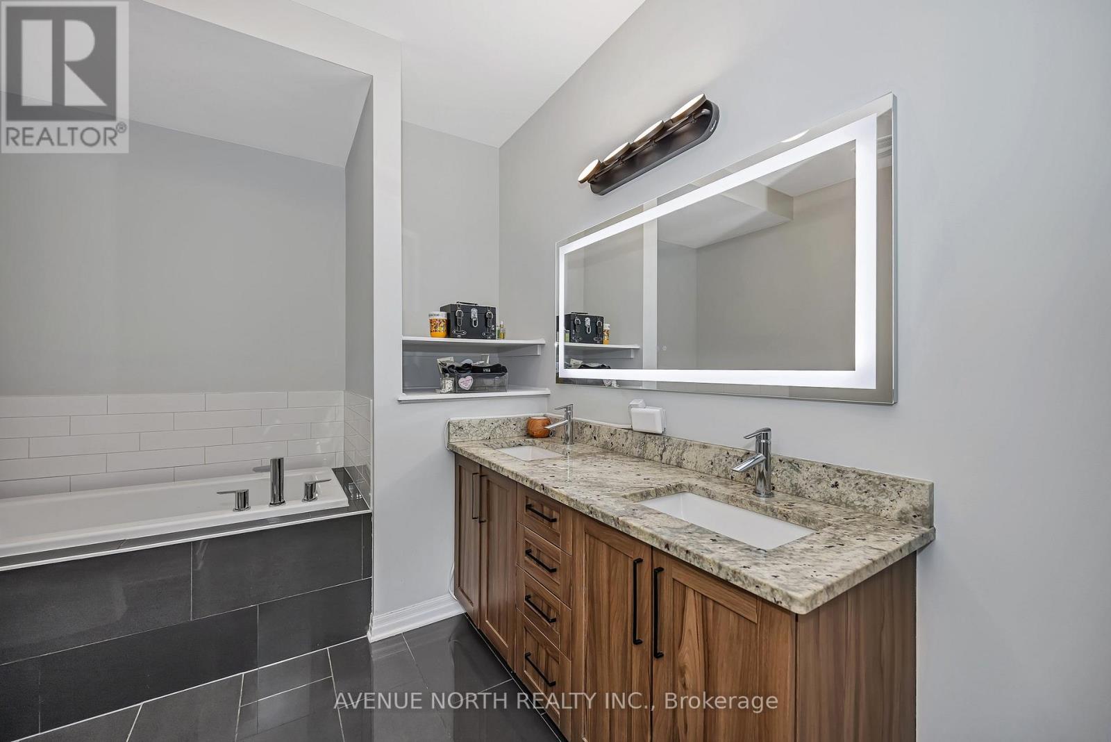 323 Lysander Place, Ottawa, Ontario  K1K 3X8 - Photo 24 - X13177872