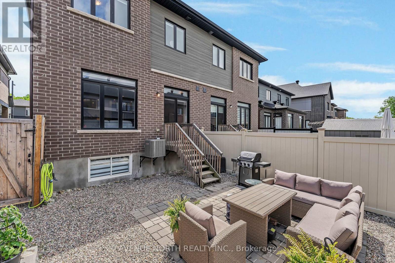 323 Lysander Place, Ottawa, Ontario  K1K 3X8 - Photo 42 - X13177872