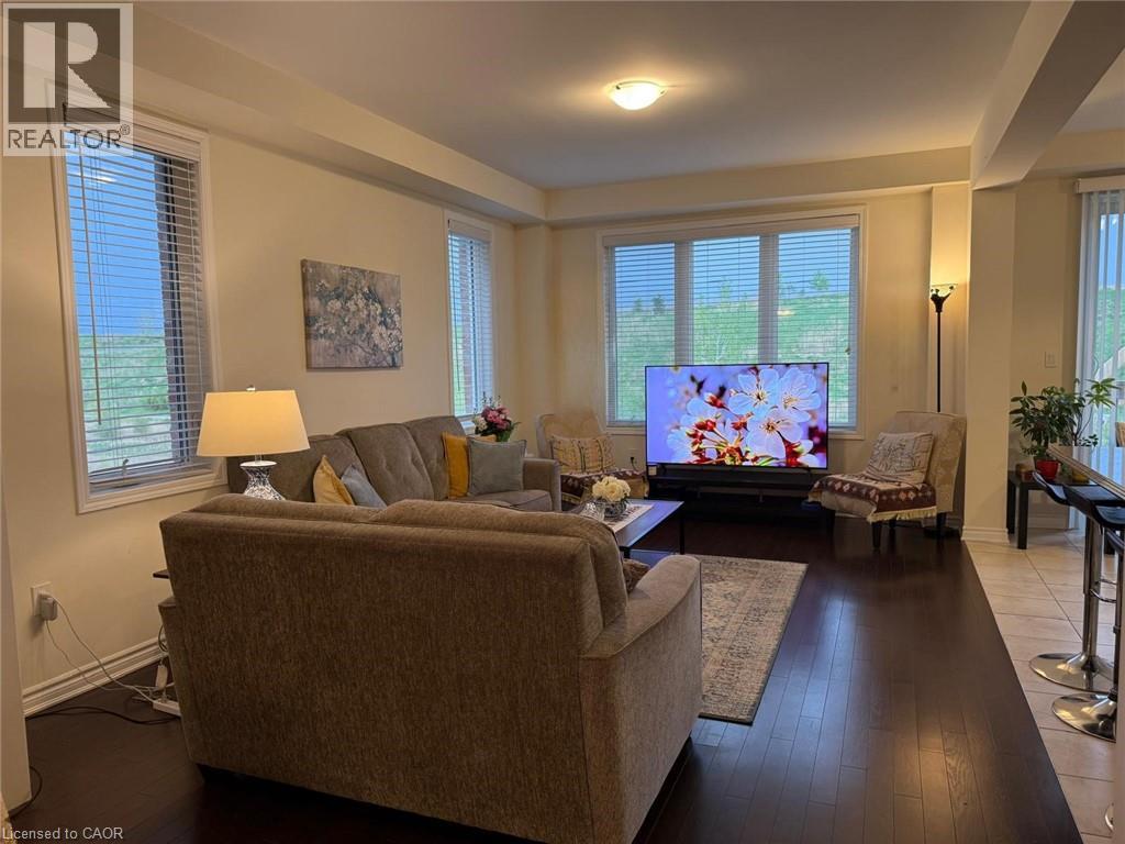 63 Ridge Road Unit# Upper, Cambridge, Ontario  N3E 0C6 - Photo 3 - 40830659