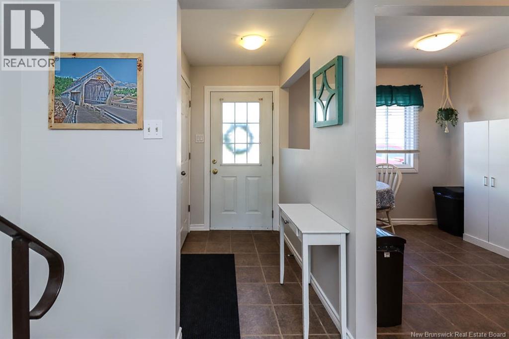 406 Highmeadow Drive, Saint John, New Brunswick  E2J 3V1 - Photo 19 - NB138019