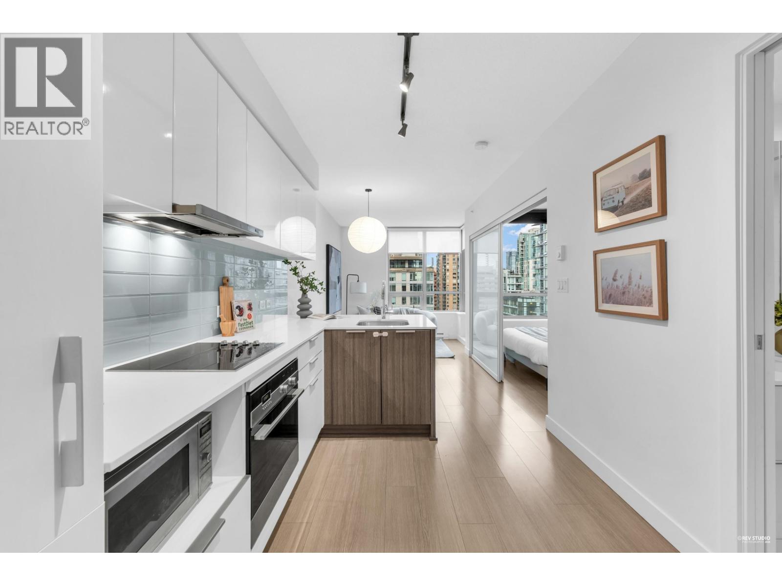 1605 1308 Hornby Street, Vancouver, British Columbia  V6Z 0C5 - Photo 4 - R3128305