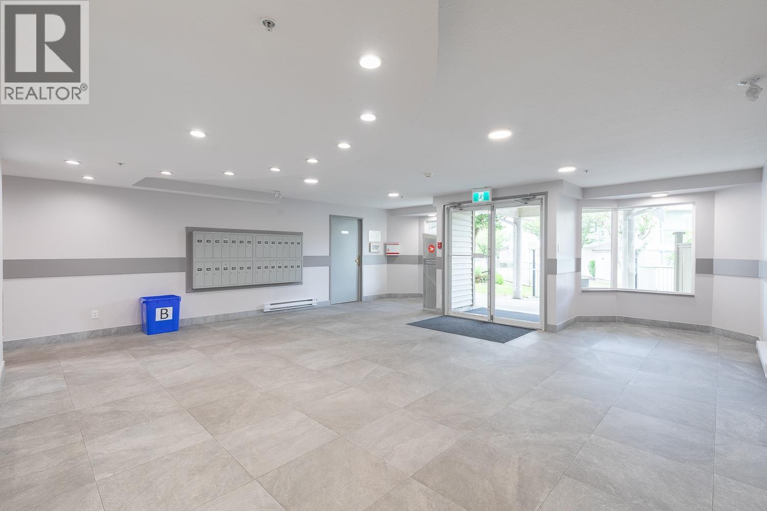 204 7031 Blundell Road, Richmond, British Columbia  V6Y 1J5 - Photo 23 - R3128307