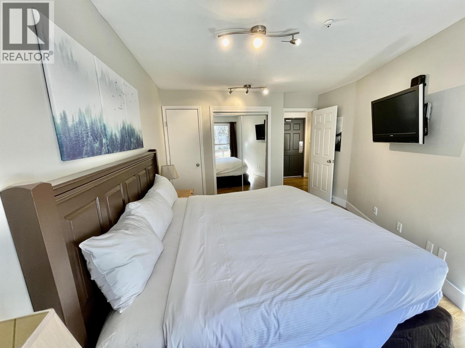 103 4800 Spearhead Drive, Whistler, British Columbia  V8E 1G1 - Photo 8 - R3128311