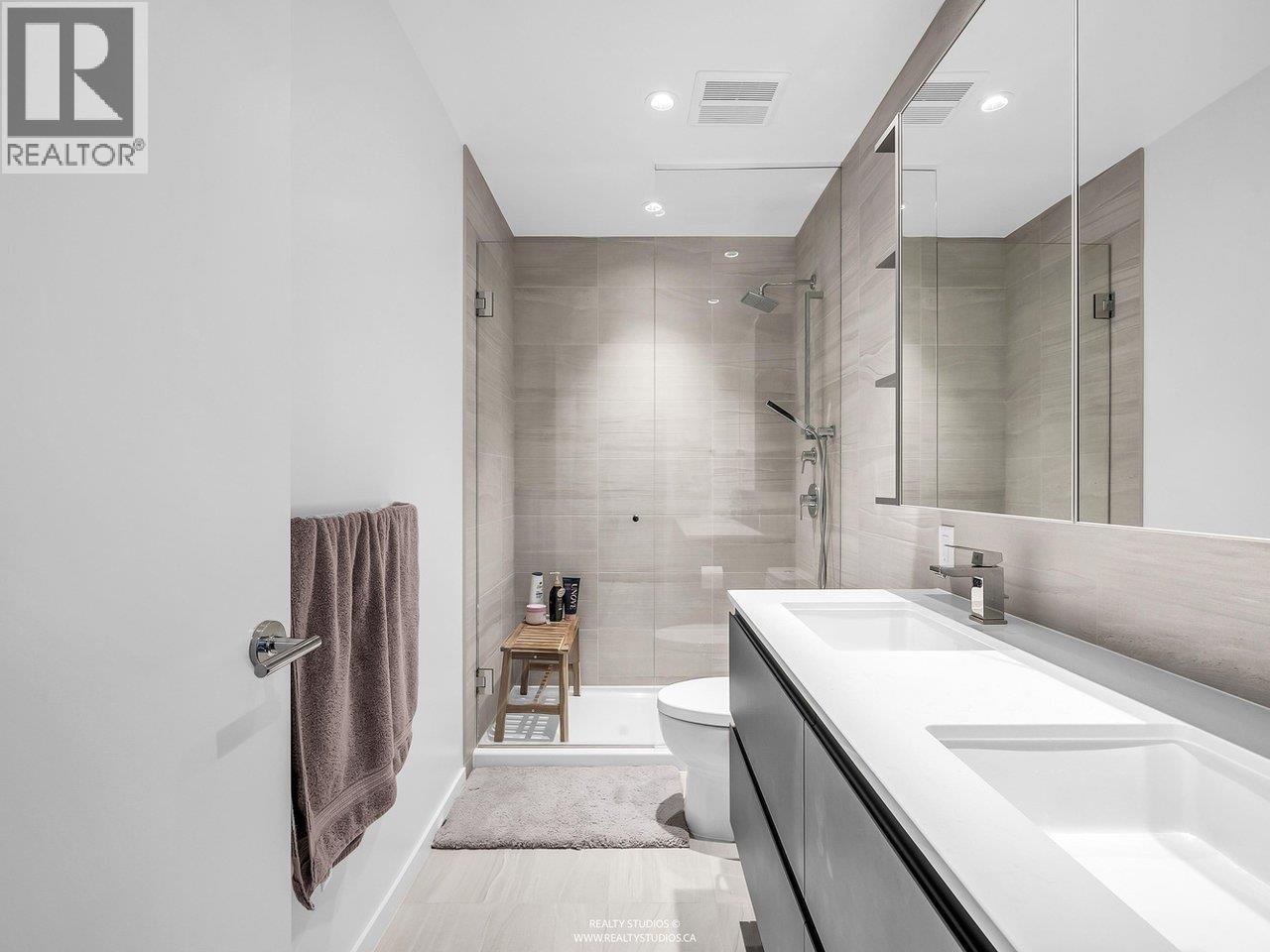822 6300 Minoru Boulevard, Richmond, British Columbia  V6Y 0N1 - Photo 23 - R3128338