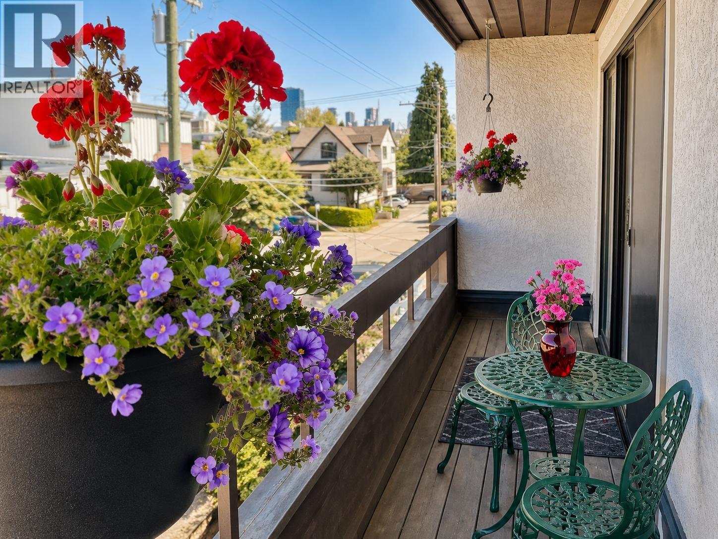 313 2025 W 2nd Avenue, Vancouver, British Columbia  V6J 1J6 - Photo 11 - R3128343