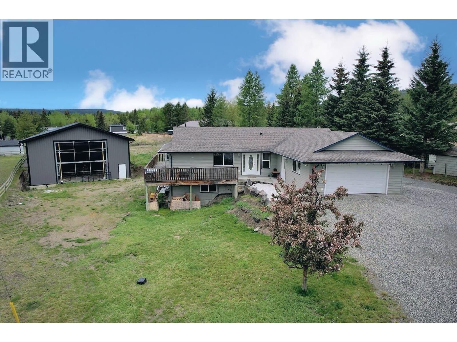 6500 Grey Crescent, Horse Lake, British Columbia  V0K 2E3 - Photo 1 - R3128287