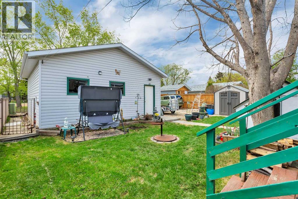4318 45 Ave, Sylvan Lake, Alberta  T4S 1K8 - Photo 24 - A2313136