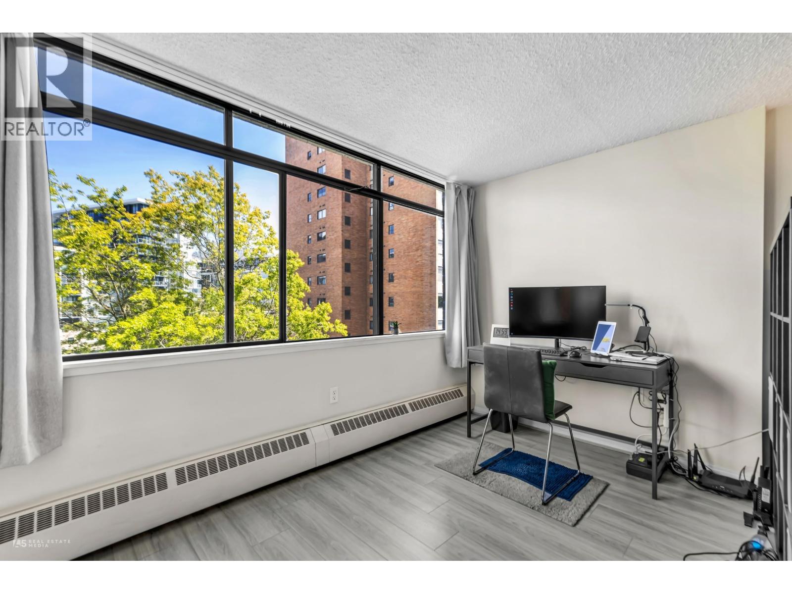 Listing Picture 8 of 20 : 601 6611 MINORU BOULEVARD, Richmond / 烈治文 - 魯藝地產 Yvonne Lu Group - MLS Medallion Club Member