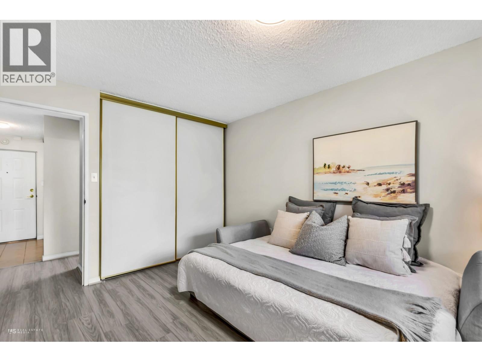 Listing Picture 13 of 20 : 601 6611 MINORU BOULEVARD, Richmond / 烈治文 - 魯藝地產 Yvonne Lu Group - MLS Medallion Club Member