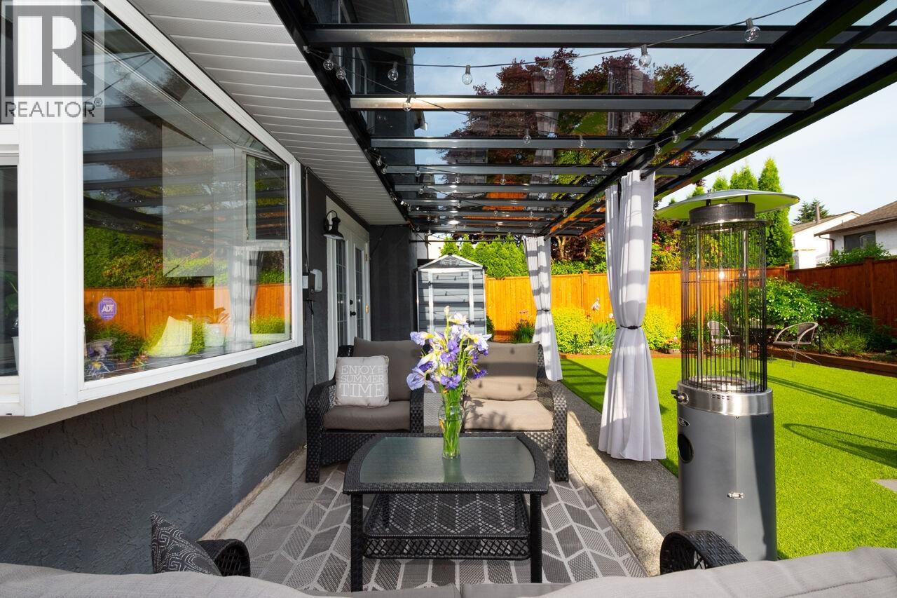 3216 Savary Avenue, Coquitlam, British Columbia  V3E 1M3 - Photo 24 - R3128304