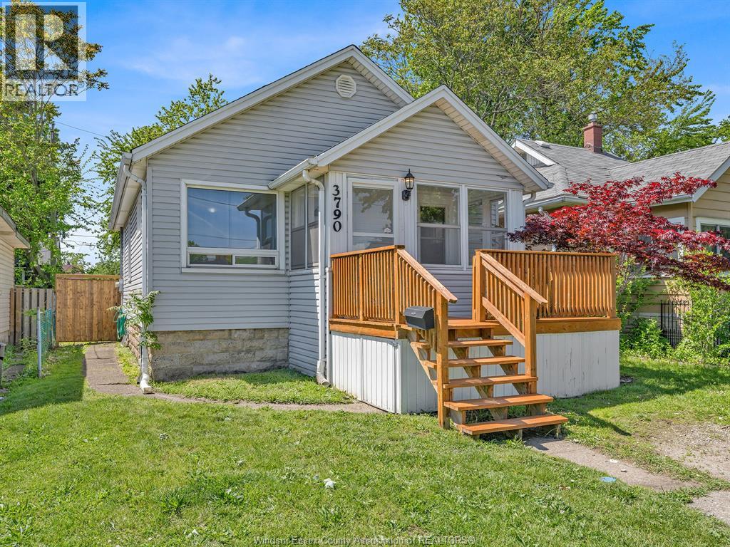 3790 Glenfield, Windsor, Ontario  N9C 2B2 - Photo 8 - 26012216