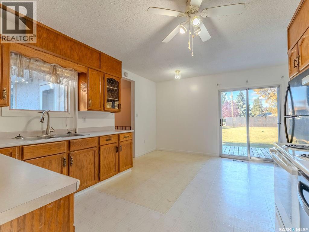 206 1st Street S, Domremy, Saskatchewan  S0K 1G0 - Photo 6 - SK026490