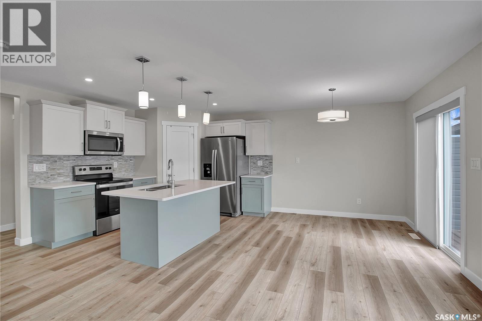 503 Schmeiser Avenue, Saskatoon, Saskatchewan  S7V 1P2 - Photo 5 - SK037227