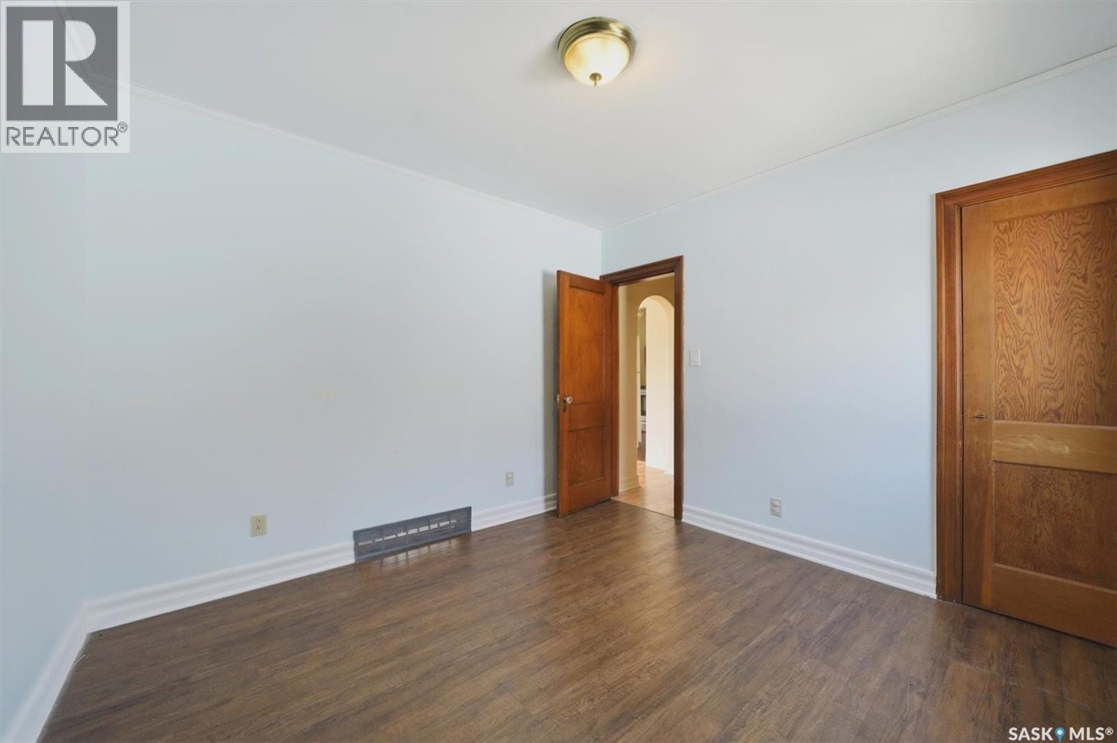 217 M Avenue N, Saskatoon, Saskatchewan  S7L 2S2 - Photo 32 - SK037170