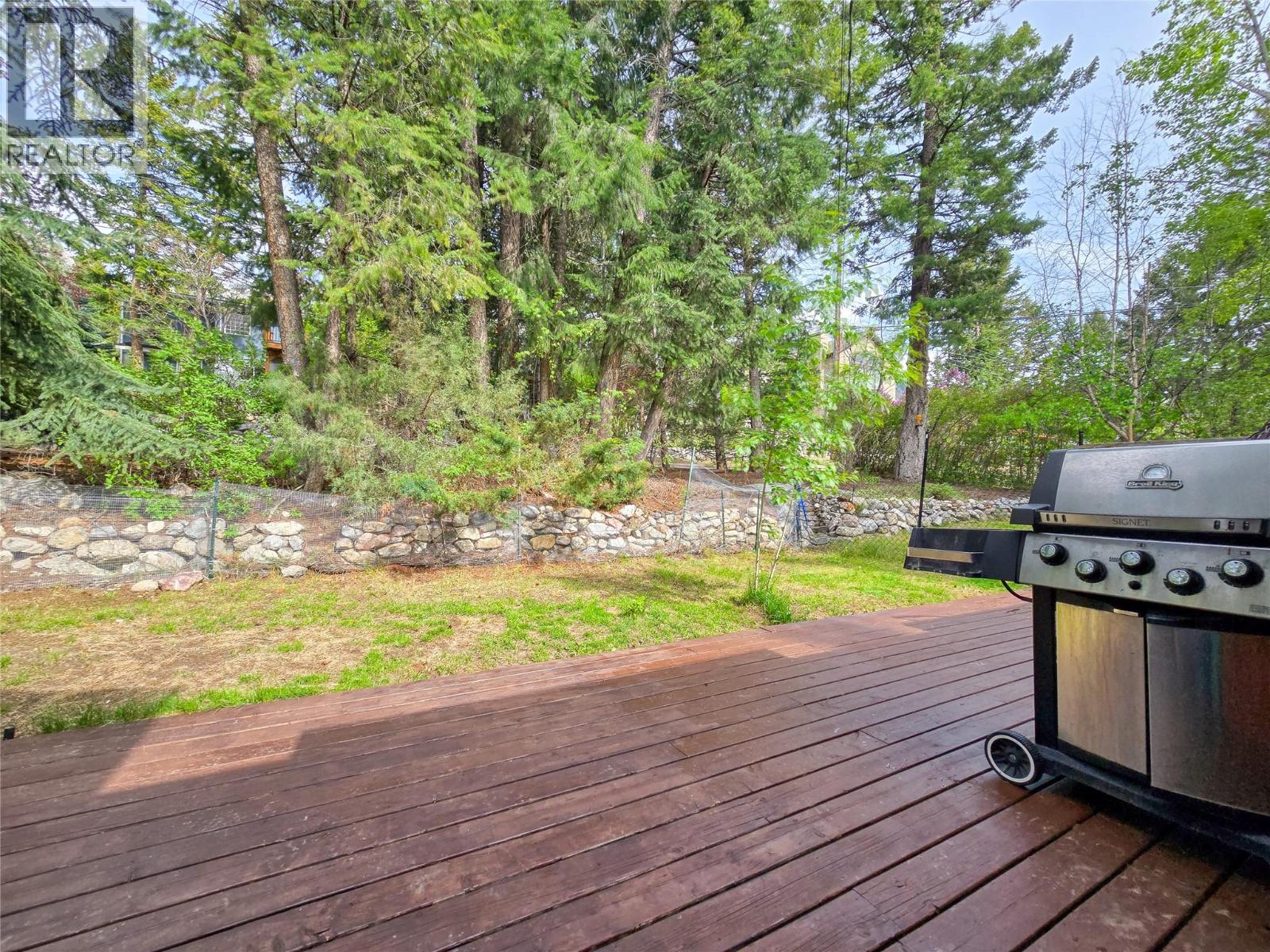 4938 Hot Springs Road, Fairmont Hot Springs, British Columbia  V0B 1L1 - Photo 35 - 10388571