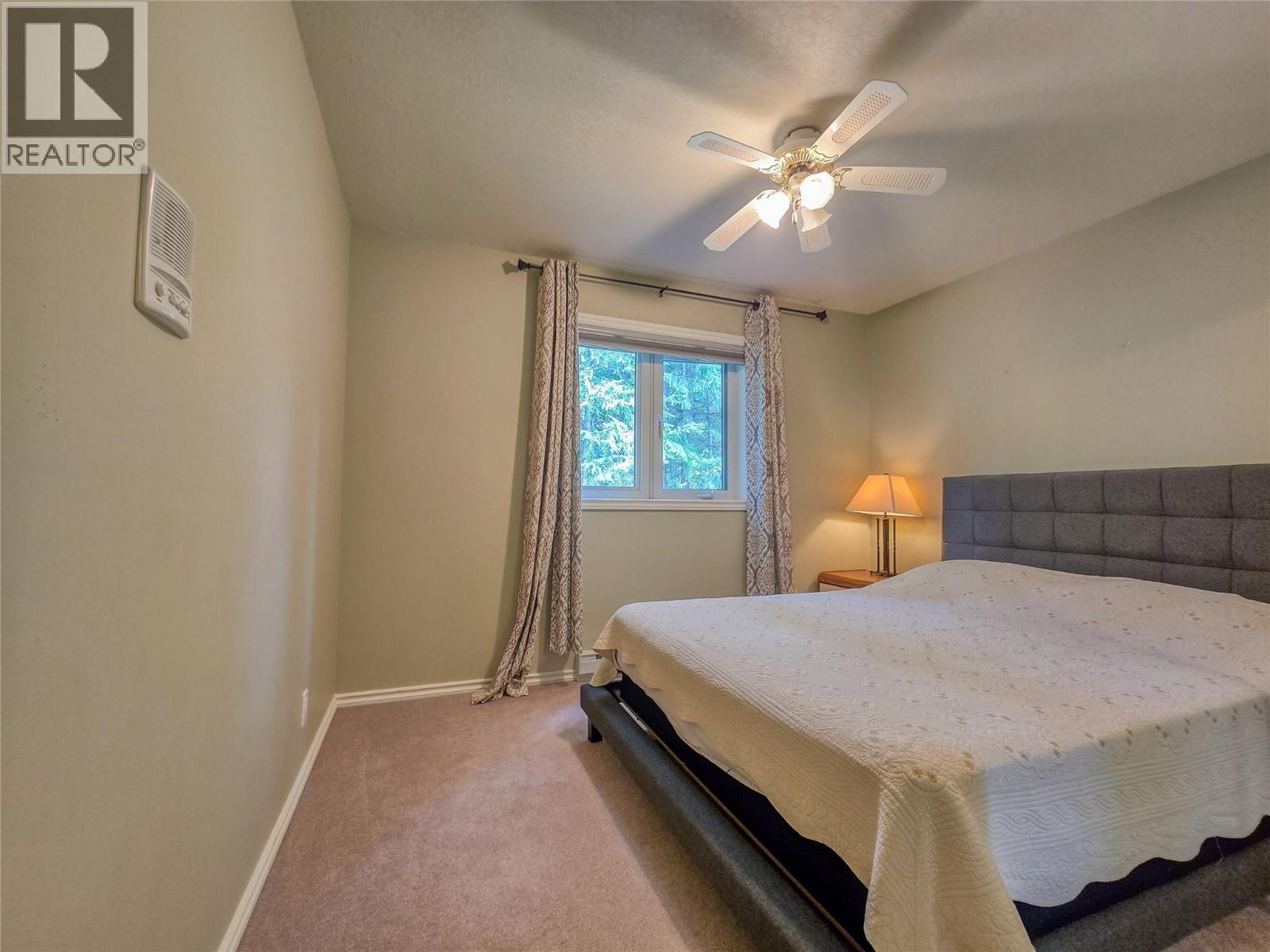 4938 Hot Springs Road, Fairmont Hot Springs, British Columbia  V0B 1L1 - Photo 40 - 10388571