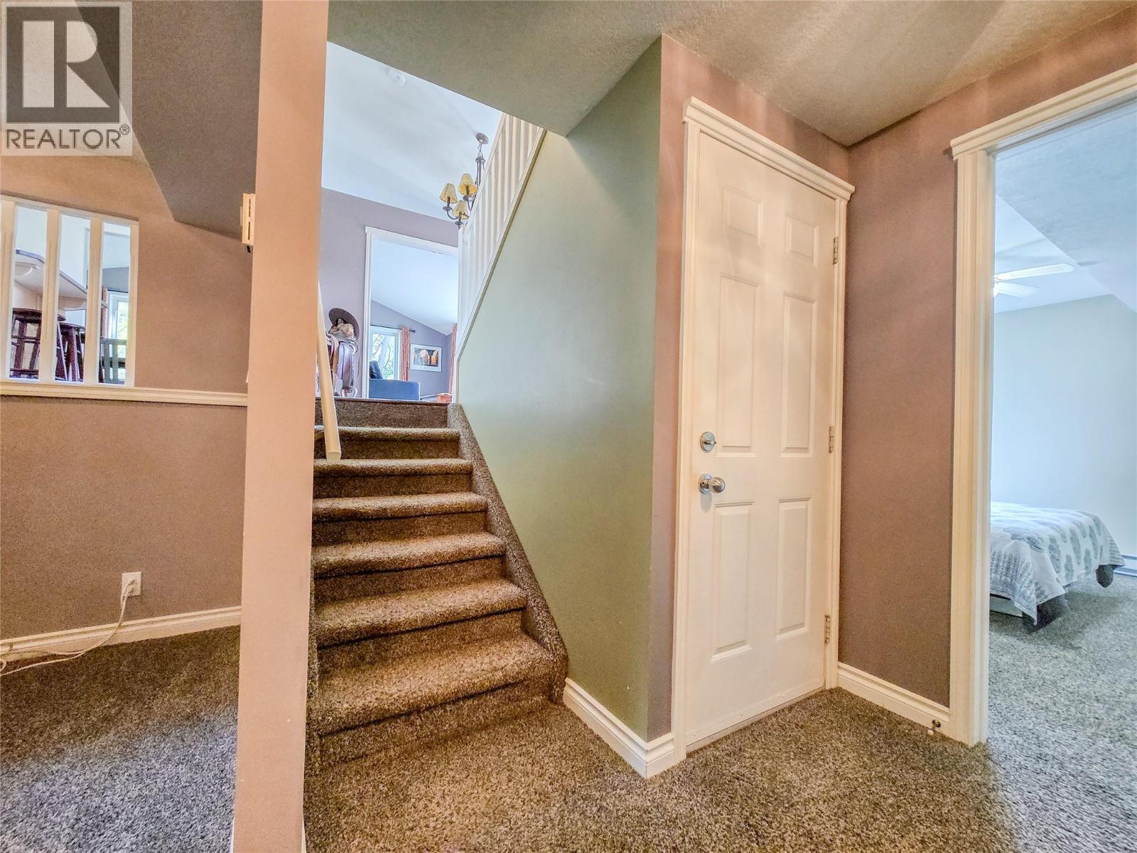 4938 Hot Springs Road, Fairmont Hot Springs, British Columbia  V0B 1L1 - Photo 51 - 10388571