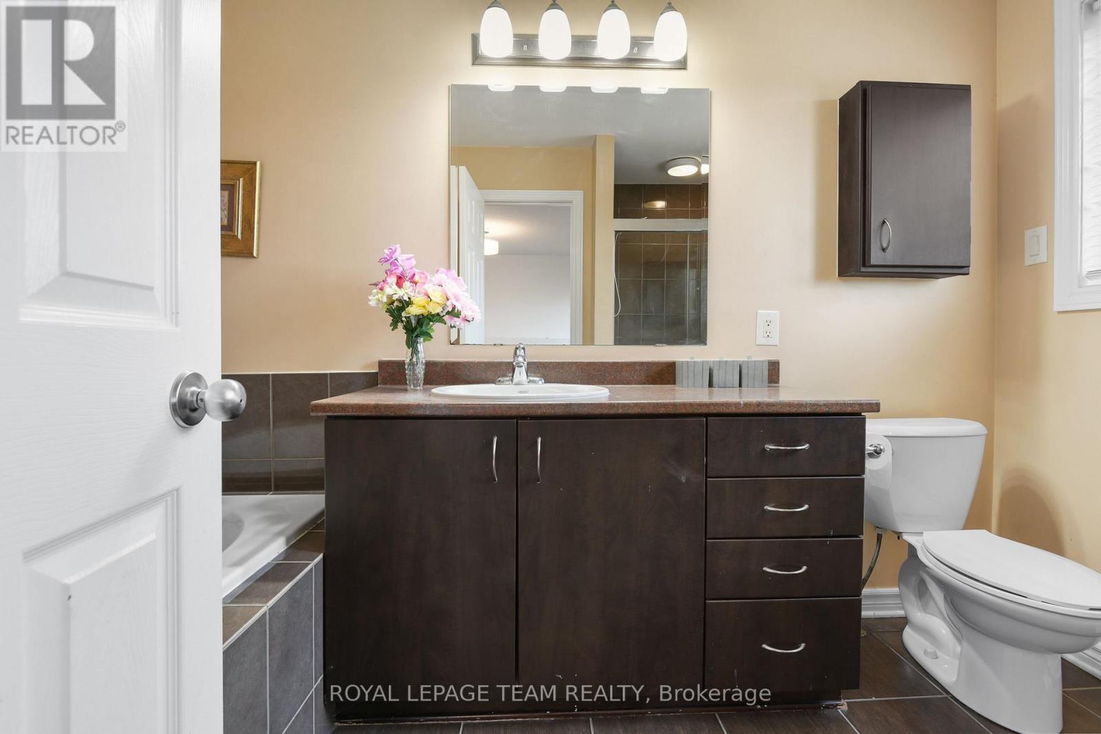 415 Galatina Way, Ottawa, Ontario  K2K 0E7 - Photo 15 - X13178000