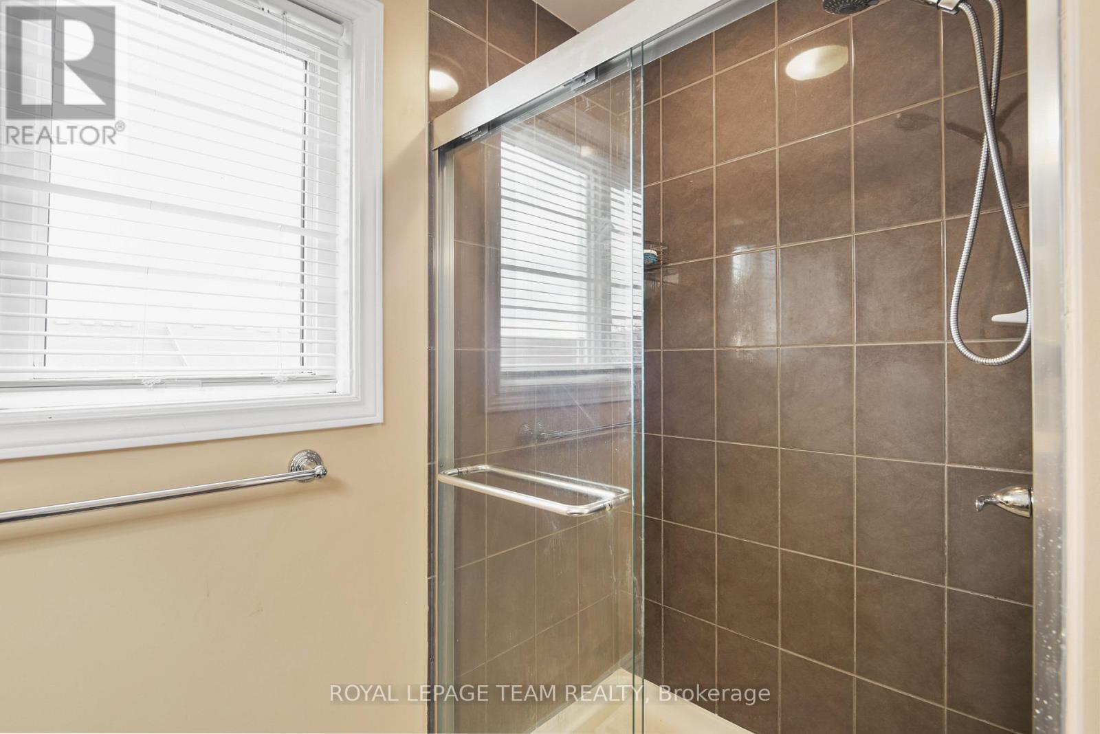 415 Galatina Way, Ottawa, Ontario  K2K 0E7 - Photo 17 - X13178000