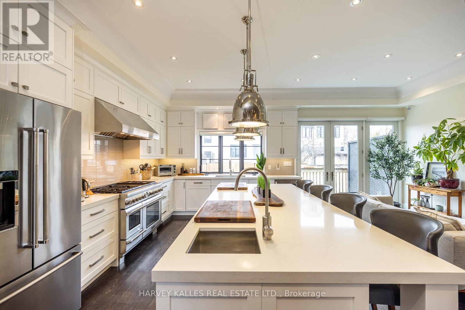 488 ARLINGTON AVENUE, Toronto, Ontario