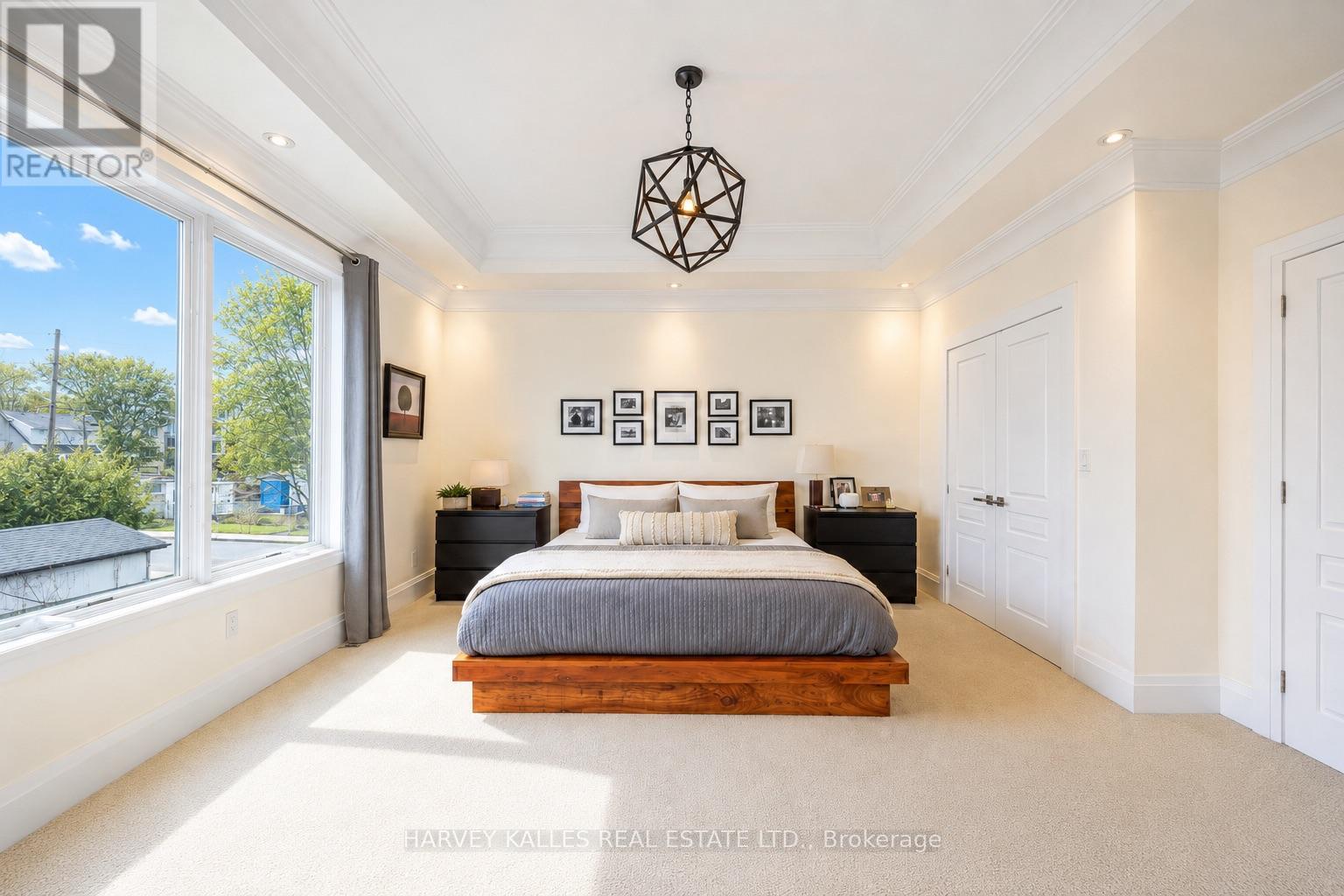 488 Arlington Avenue, Toronto, Ontario  M6C 3A2 - Photo 22 - C12995338