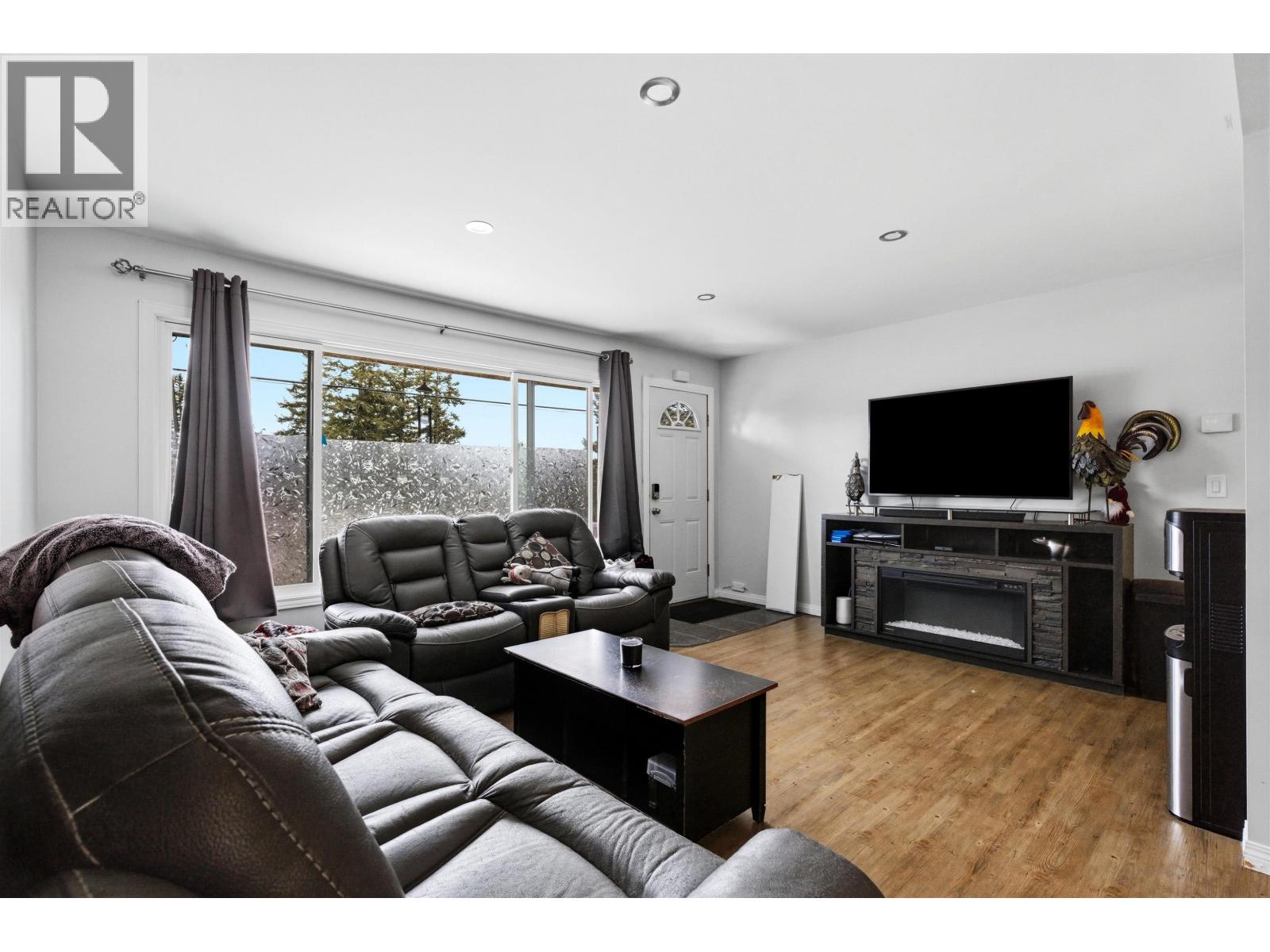 411 Richard Street, Williams Lake, British Columbia  V2G 3L8 - Photo 5 - R3128396