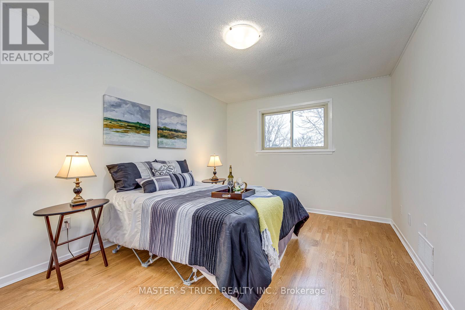 6411 Chaumont Crescent, Mississauga, Ontario  L5N 2M7 - Photo 16 - W13025320