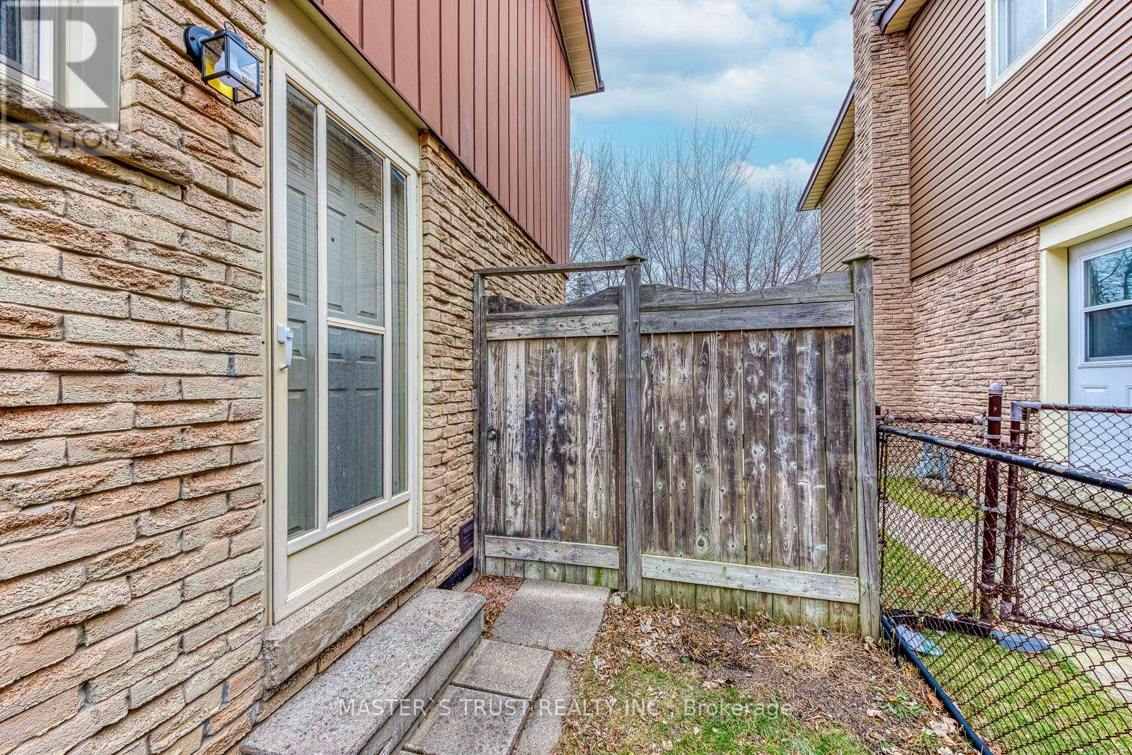 6411 Chaumont Crescent, Mississauga, Ontario  L5N 2M7 - Photo 41 - W13025320