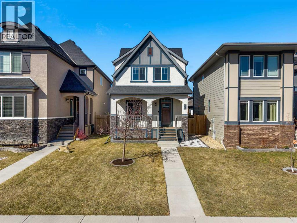 432 Marquis Heights SE, Calgary, Alberta  T3M 1V1 - Photo 1 - A2308222