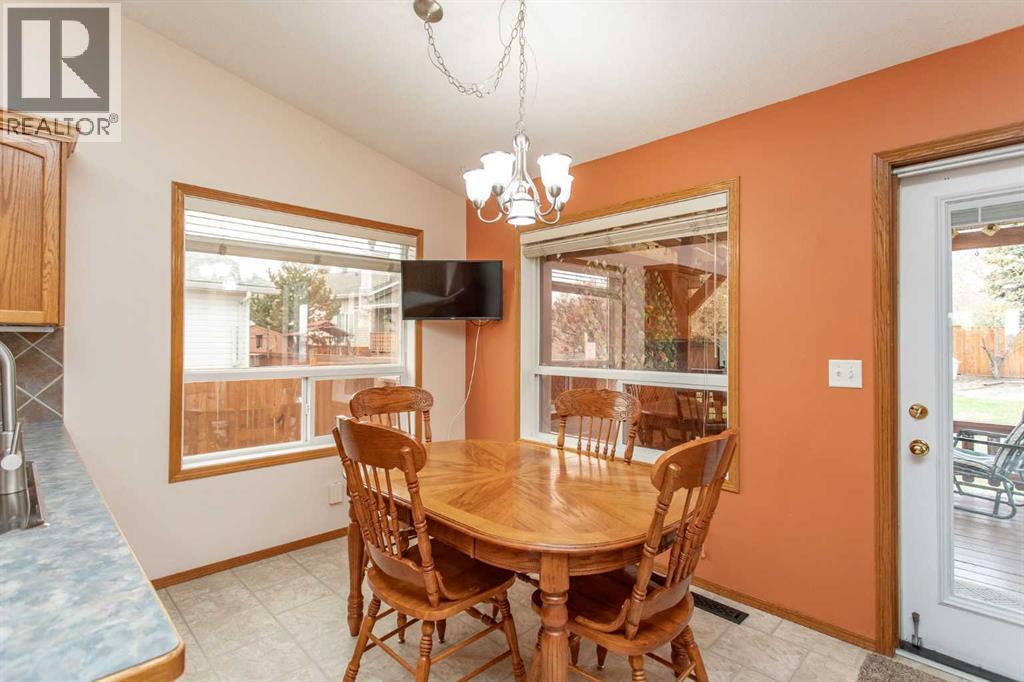 4908 55 Street, Alix, Alberta  T0C 0B0 - Photo 9 - A2311282