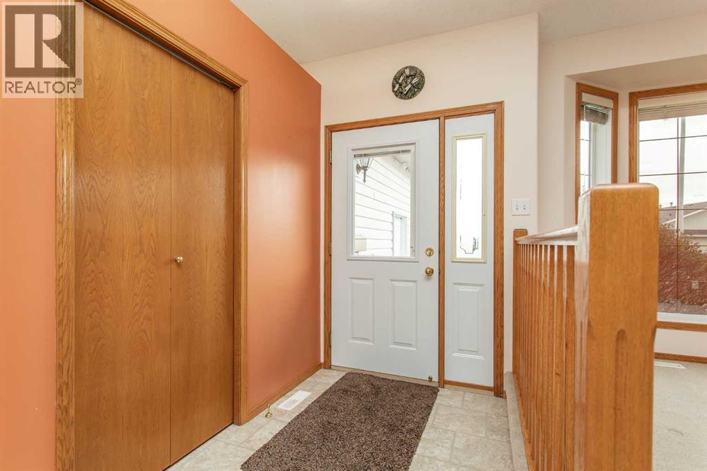 4908 55 Street, Alix, Alberta  T0C 0B0 - Photo 3 - A2311282