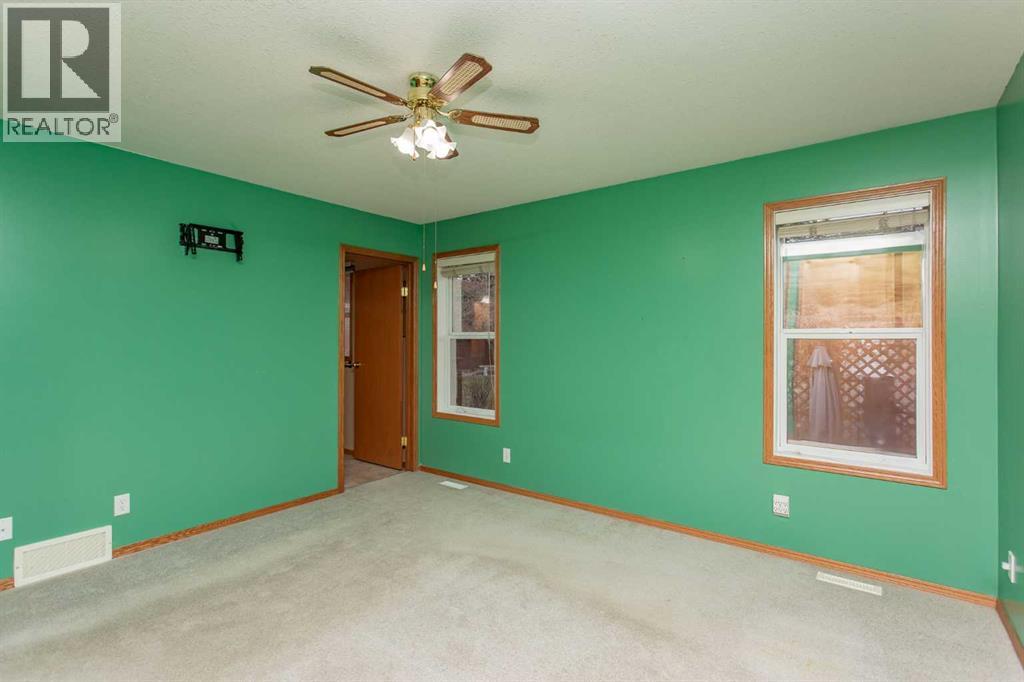 4908 55 Street, Alix, Alberta  T0C 0B0 - Photo 11 - A2311282