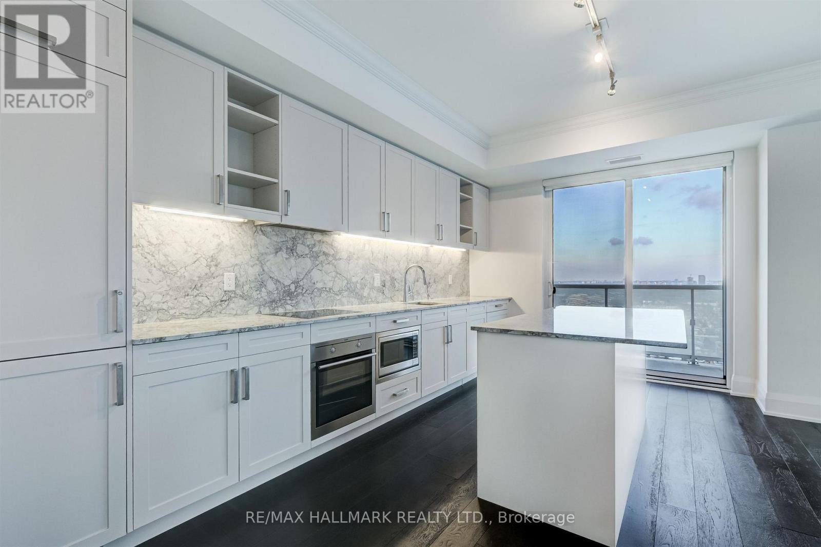 2907 - 101 Erskine Avenue, Toronto, Ontario  M4P 1Y5 - Photo 4 - C13178384