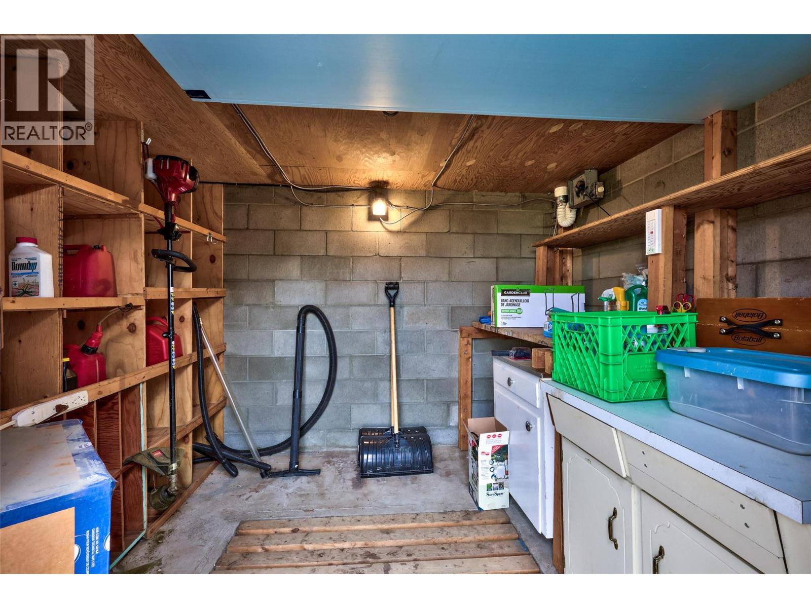 1448 Pine Crescent, Kamloops, British Columbia  V2C 2Z3 - Photo 45 - 10388598