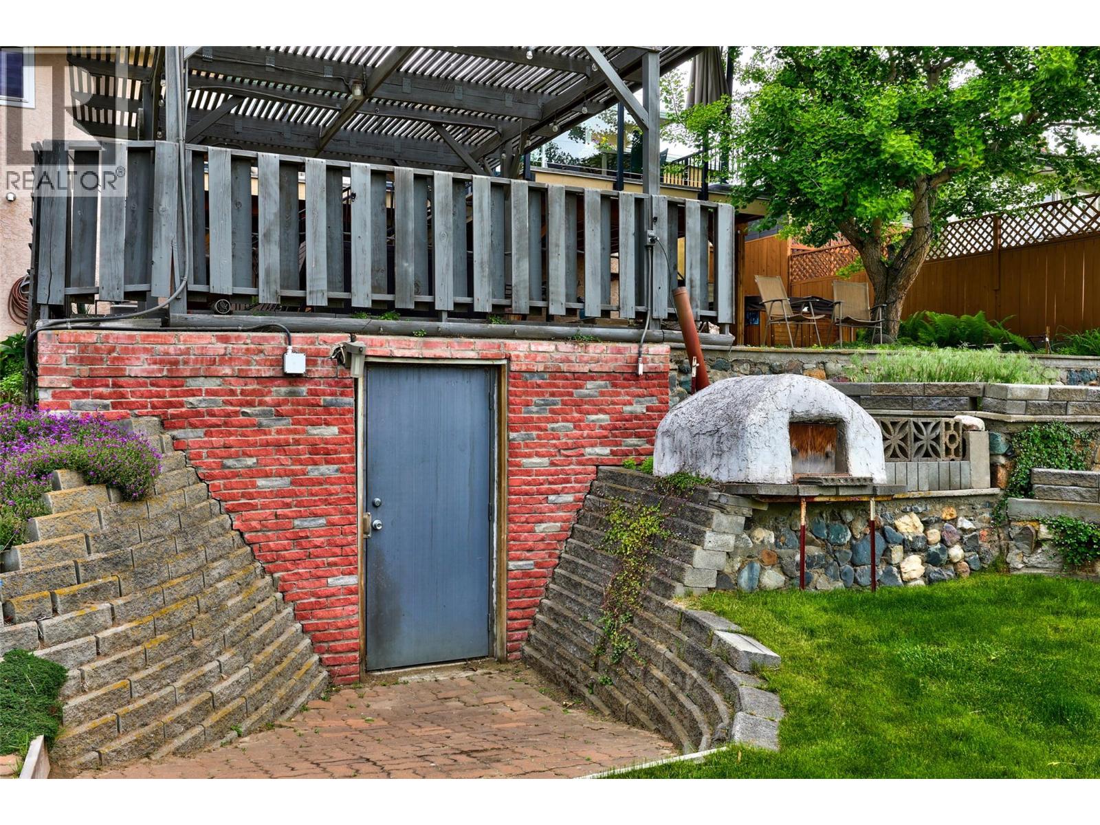 1448 Pine Crescent, Kamloops, British Columbia  V2C 2Z3 - Photo 44 - 10388598