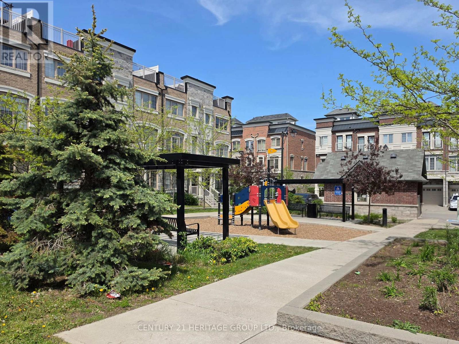 16 Coxhead Lane, Ajax, Ontario  L1T 0P4 - Photo 5 - E13178234