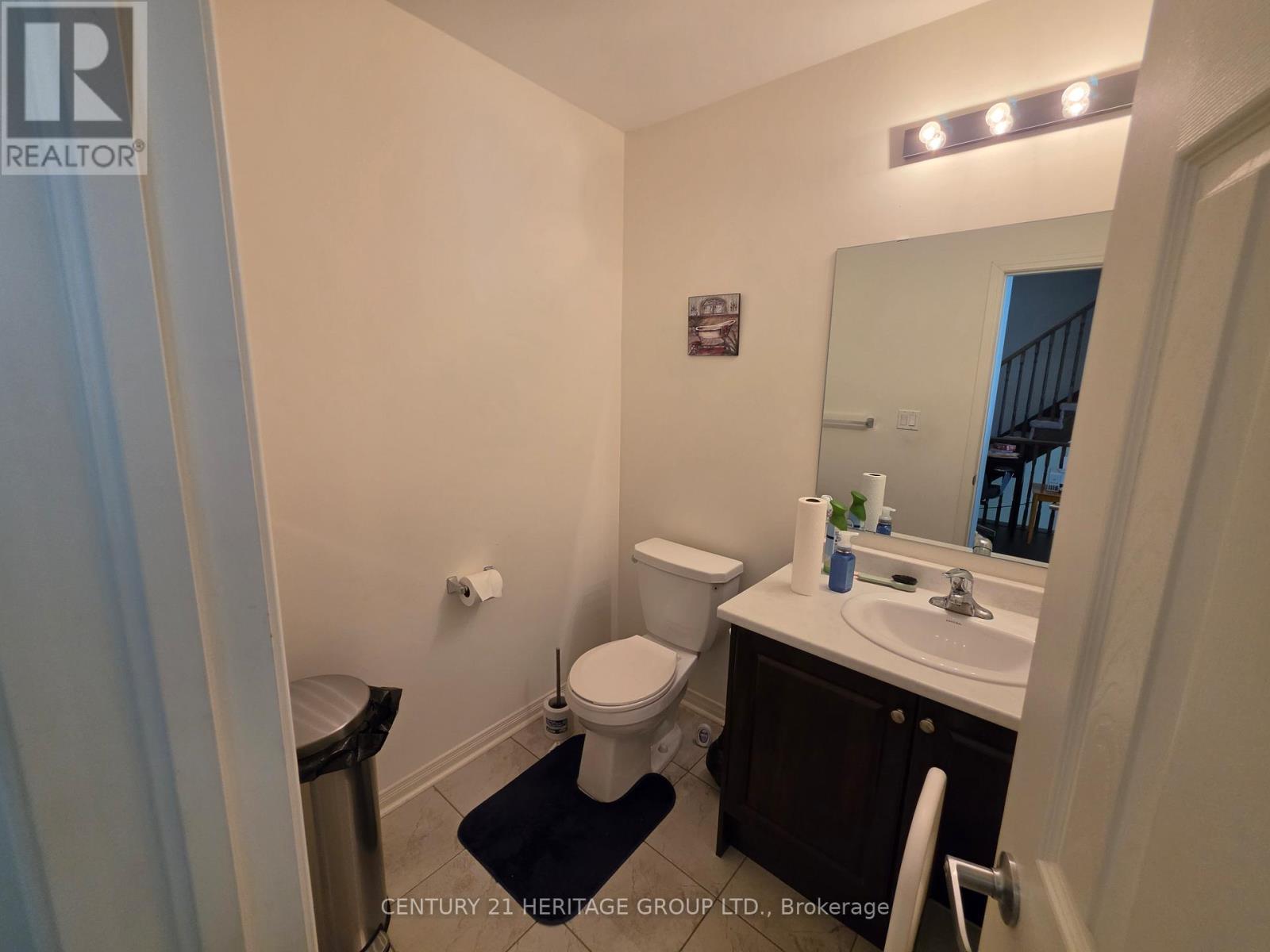 16 Coxhead Lane, Ajax, Ontario  L1T 0P4 - Photo 7 - E13178234