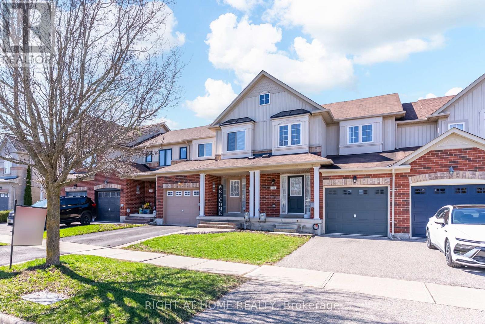 105 Hammill Heights, East Gwillimbury, Ontario  L0G 1M0 - Photo 2 - N13178092