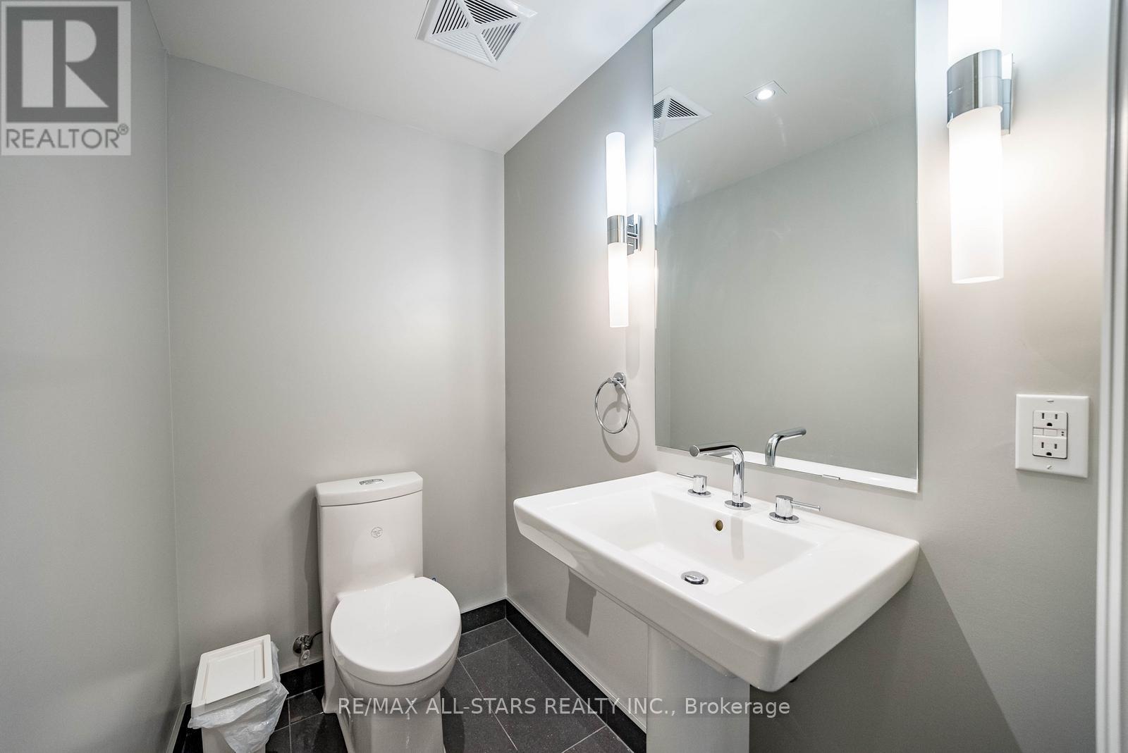 305 - 15 Stollery Pond Crescent, Markham, Ontario  L6C 0Y4 - Photo 17 - N13178246