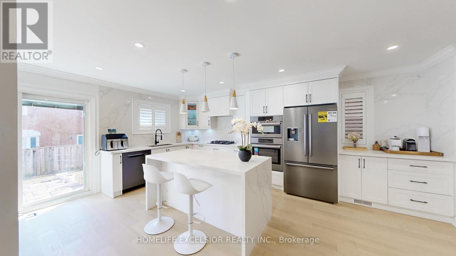 84 Jessica Gardens, Vaughan, Ontario  L4J 3G2 - Photo 8 - N13178306