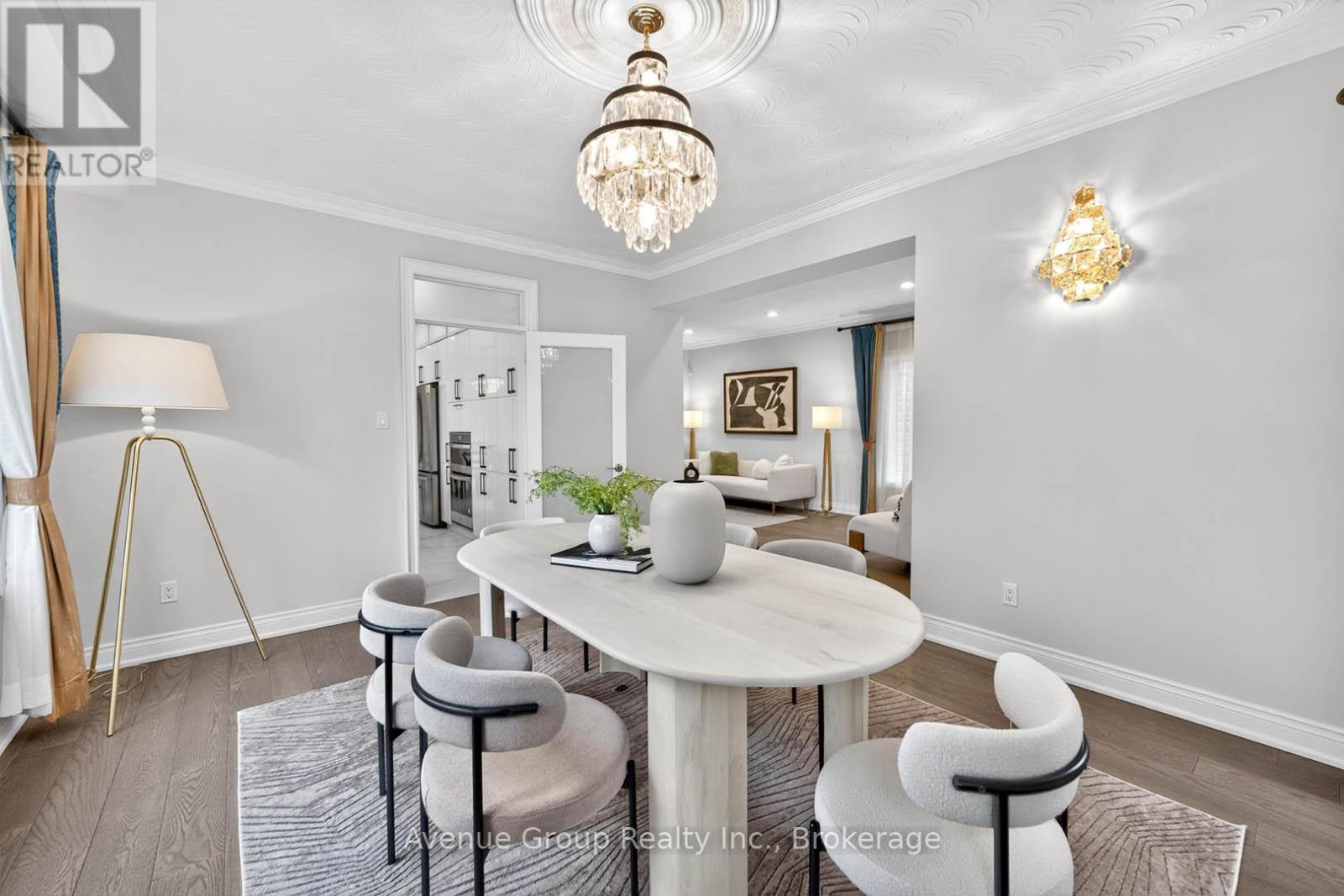 21 Palace Court, Richmond Hill, Ontario  L4B 4C3 - Photo 9 - N13178316