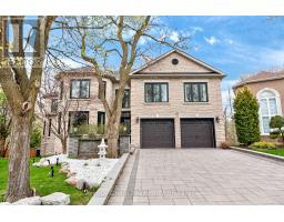 21 PALACE COURT, Richmond Hill, Ontario